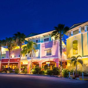 Lighthouse Resort: Inn & Suites